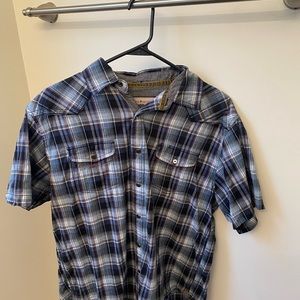 Dakota grizzly button down shirt